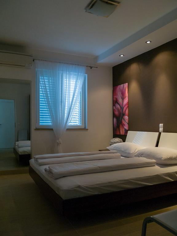 Apartments Marco Polo Banjol Δωμάτιο φωτογραφία