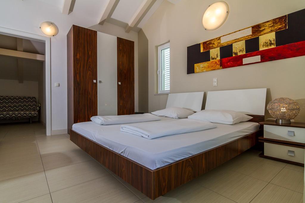 Apartments Marco Polo Banjol Δωμάτιο φωτογραφία